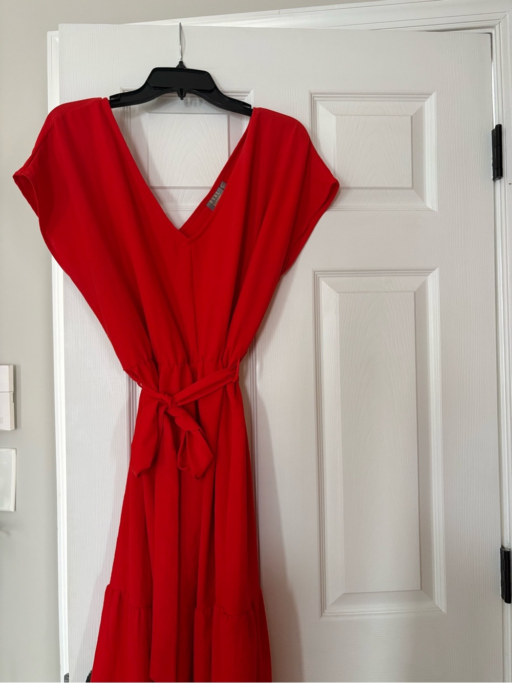 Women's Red V-Neck Tie-Waist Maxi Dress